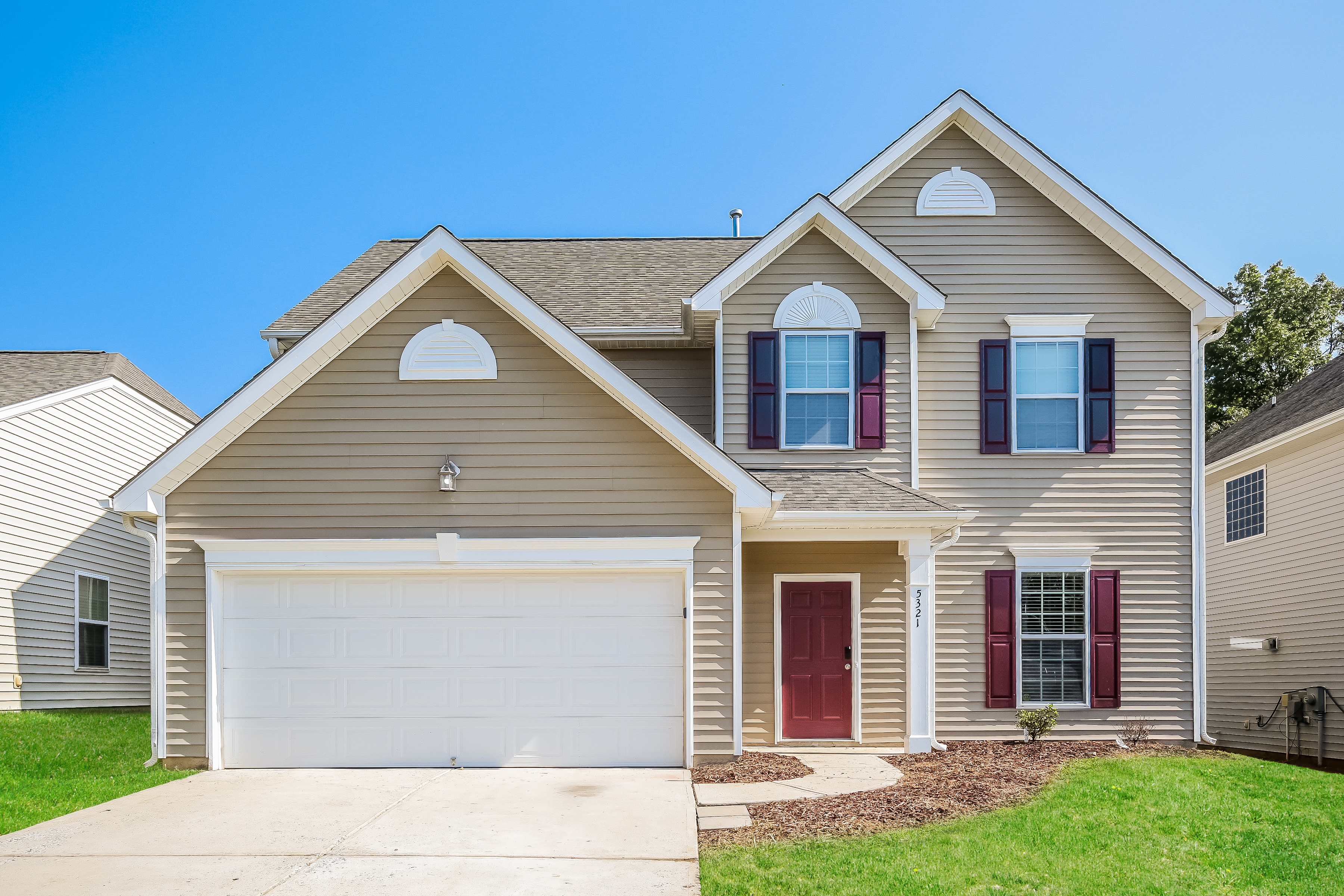 5321 ROSHNI TER Greensboro, NC 27301